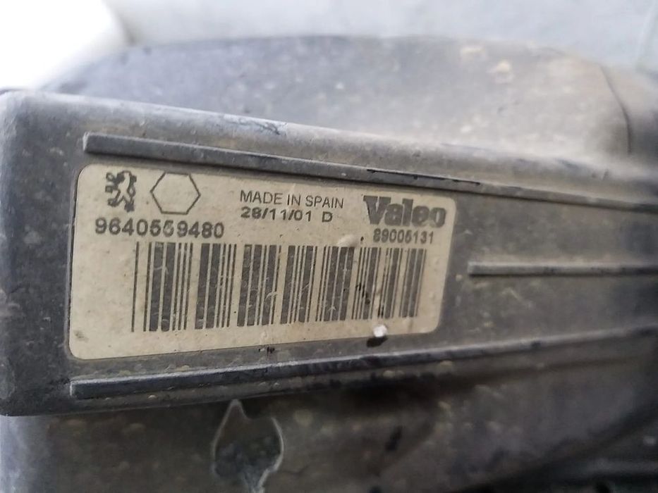 Far dreapta peugeot 206 hatchback 9640559480 89005131