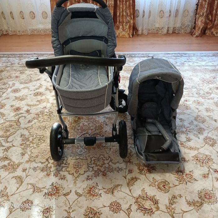Продам коляску в отличном состоянии