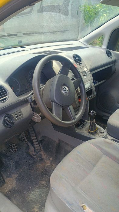 Vânzări automobile