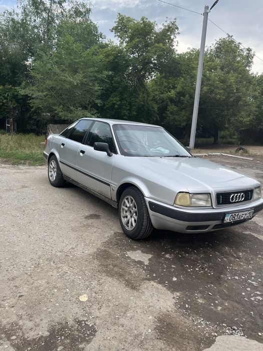 Продам Ауди 80 б4