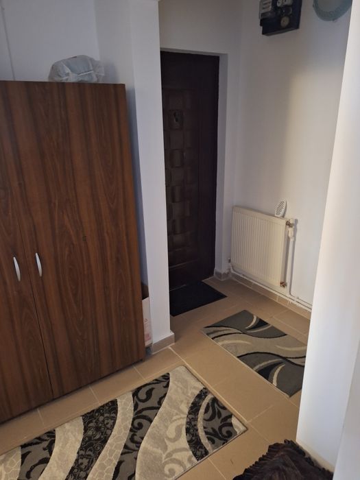 Inchiriez garsoniera Sinaia