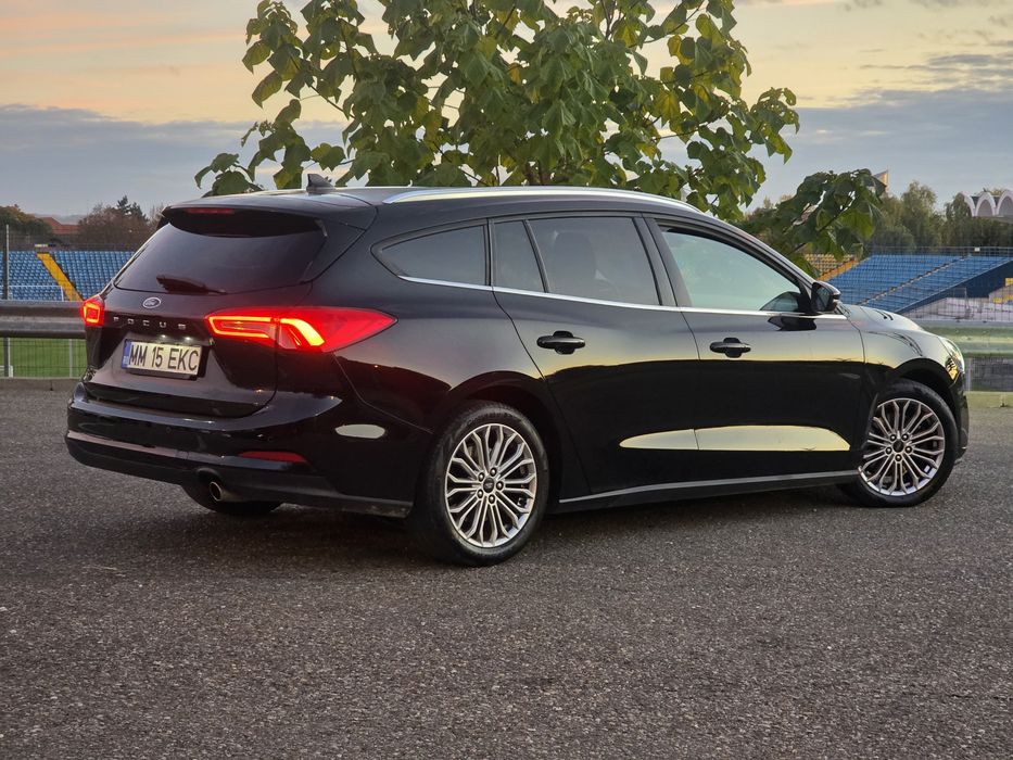 FORD Focus 2019 — imagine 4