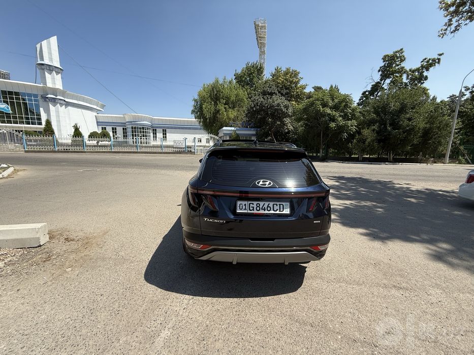 Hyundai  Tucson  2.0