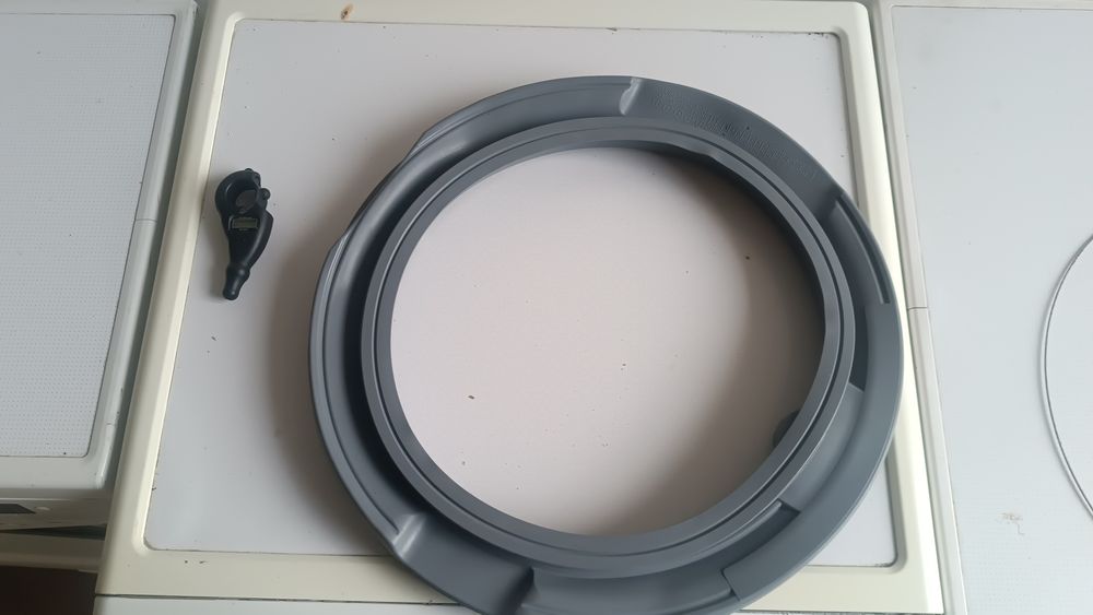 Манжет и резина уплатнител   даставким и установка есть