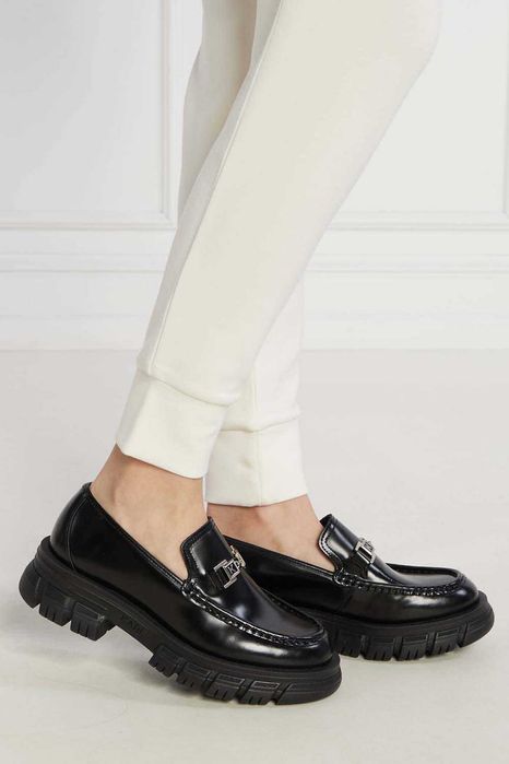 KARL LAGERFELD № 39 – Дамски обувки ест. кожа с масивен ток нови кутия