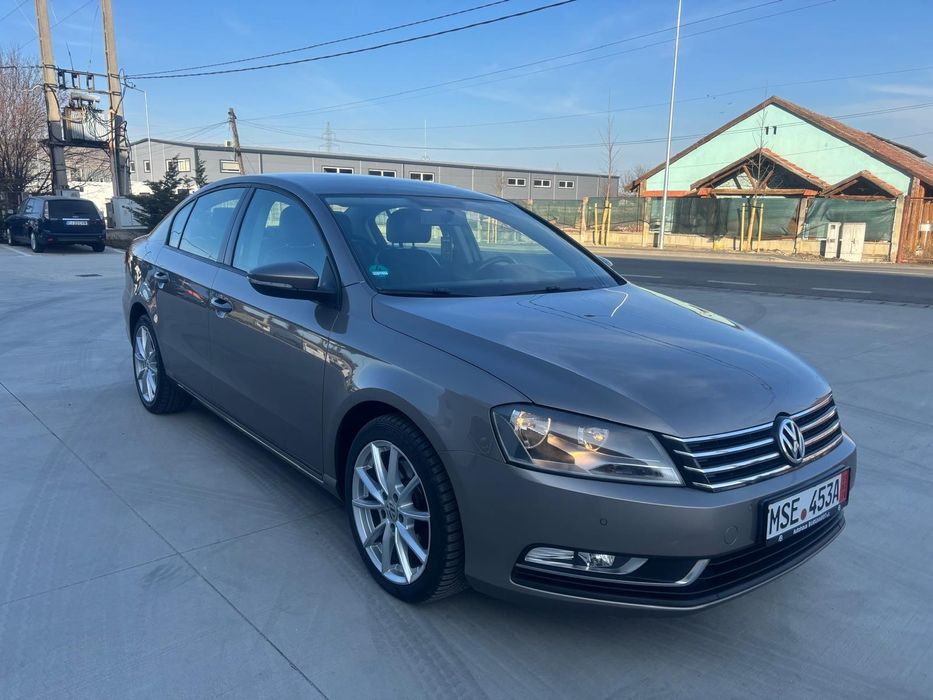 Vând vw passat an 2011 motor de 2 litri diesel impecabil