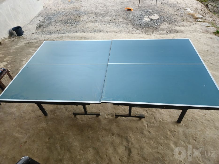 Stol tennis sotiladi