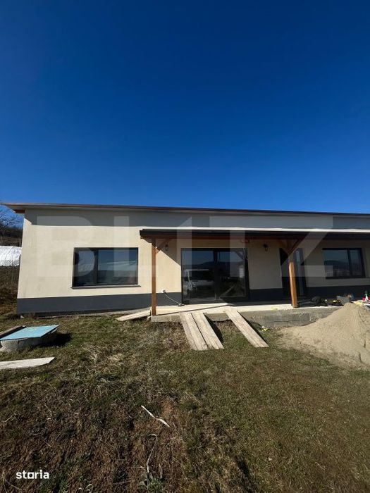 Casa moderna, situata pe Dealul Sigmirului, intr-o zona linistita
