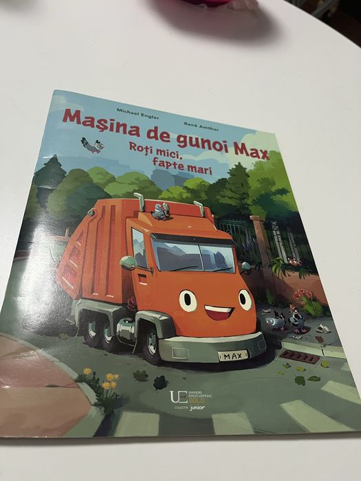 Vand carti pentru copii
