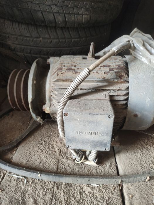 Продам электродвигатель siemens
