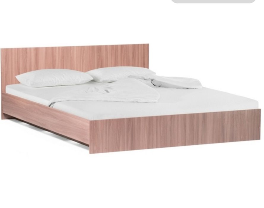 Двухспальная кровать