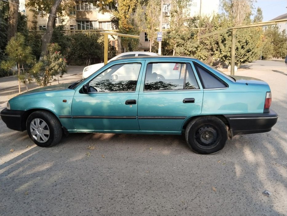 Moshina xolati zo'r oldi orqa butun