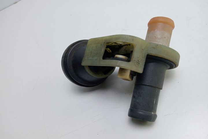 Supapa incalzire    4A0819809 Volkswagen VW Passat B5