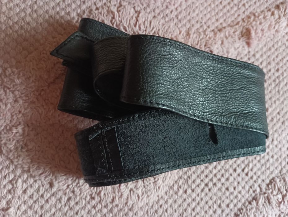 Кожен колан пояс ,дълъг 2 и 40 см.