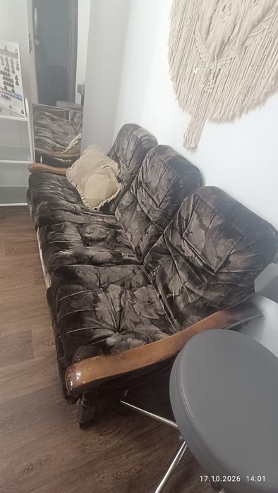 Диван и кровать продам