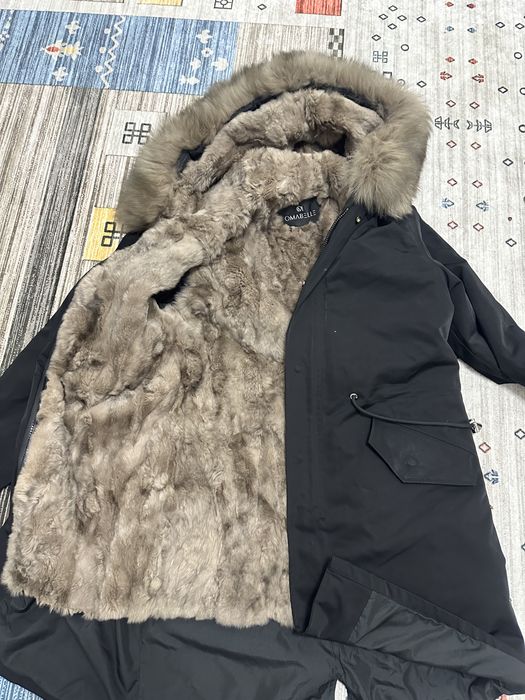 Черная парка с мехом