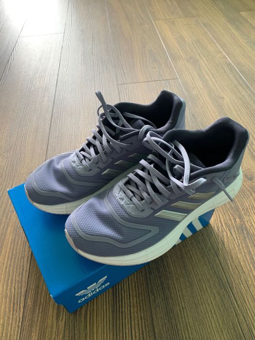 Дамски обувки и маратонки 39 номер носени в добро състояние