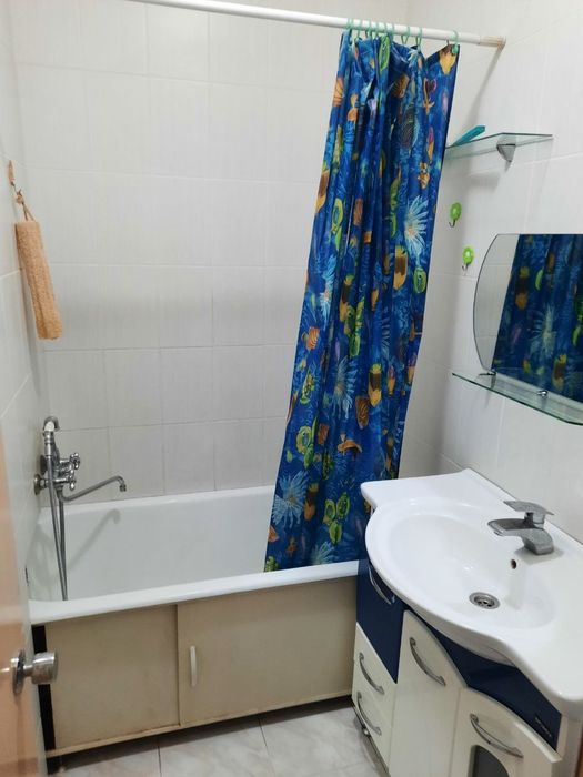 Сдаю Свою трёхкомнатную квартиру массив Панельный