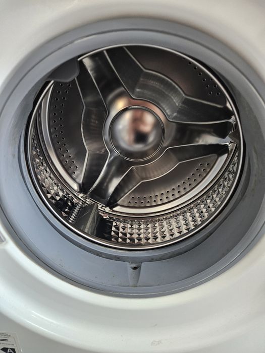 Продам стиральную машинку