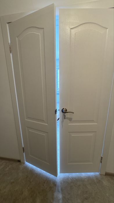 Продам межкомнатные двери