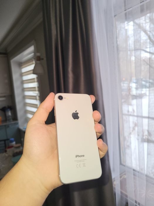 Iphone 8 срочно!!