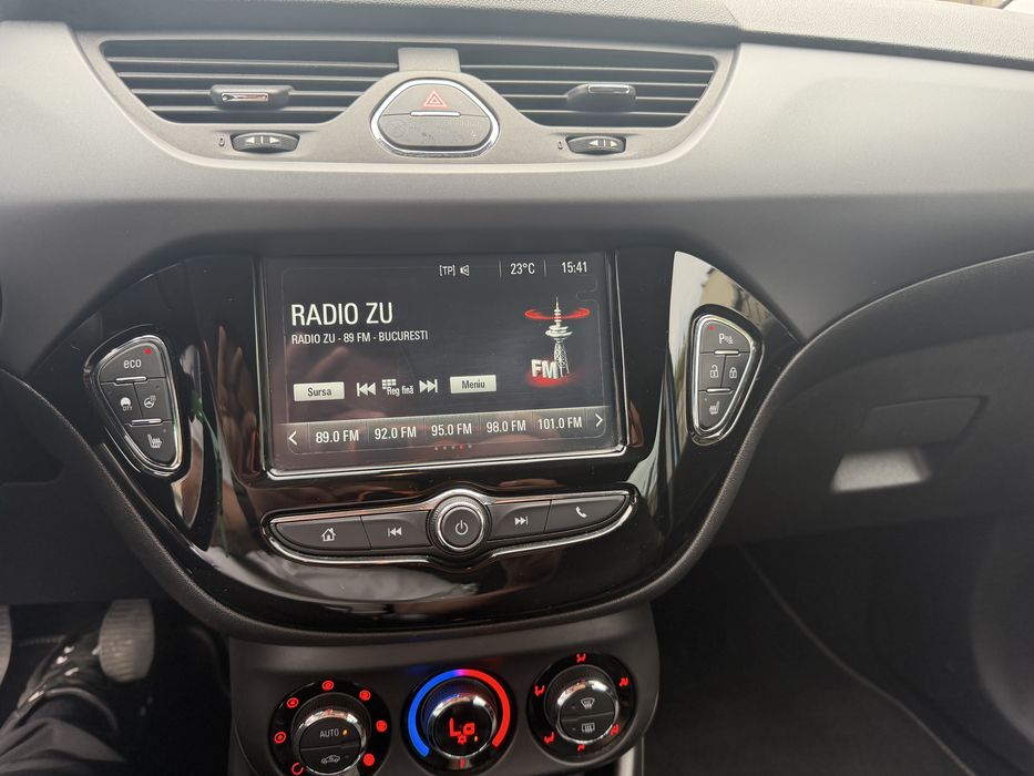 Opel Corsa E 1.4 turbo 101 cp an 2017 80.000km reali extra full