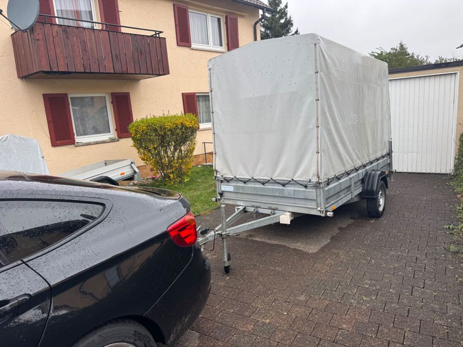Remorcă  platformă 750 kg 300x150