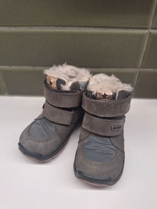Ghete/cizme de iarnă din piele întoarsă imblanite si impermeabil