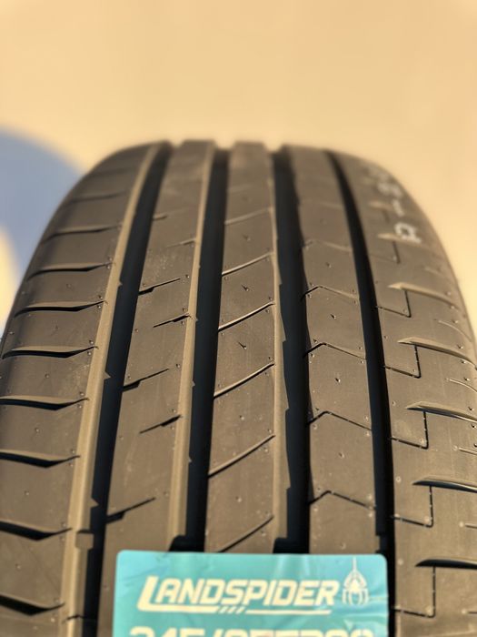 Нови летни гуми LANDSPIDER UHP 245/35R20 95Y XL НОВ DOT БОРД 2453520