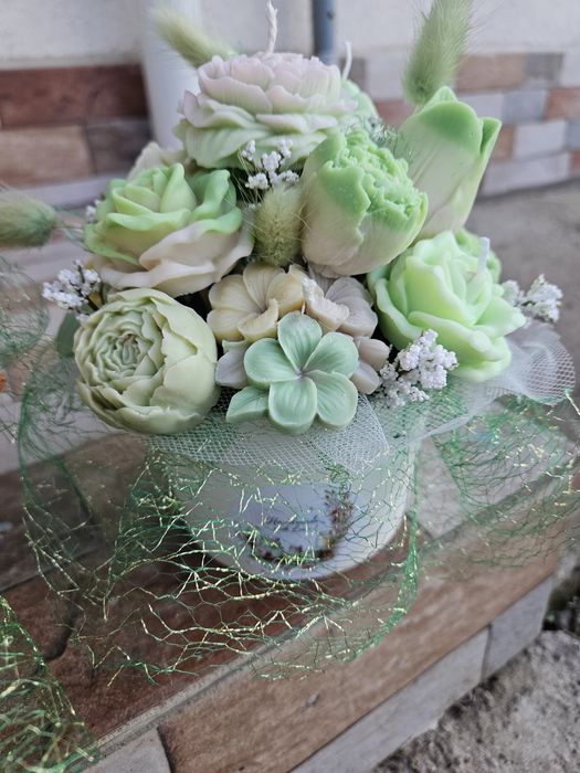 Buchete de flori din ceara