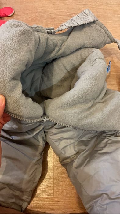 Зимний комбинезон для девочки