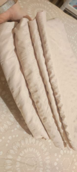 Vând 2 lenjerii de pat 1 pers 140*200