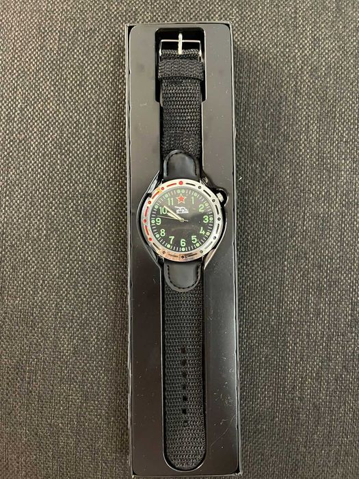 Продам мужские часы