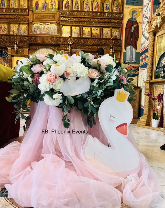 Aranjament cristelnita decoratiuni biserica fetita baietel tematica bo