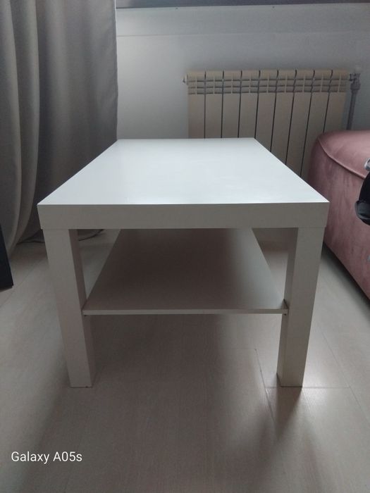 Журнальный столик