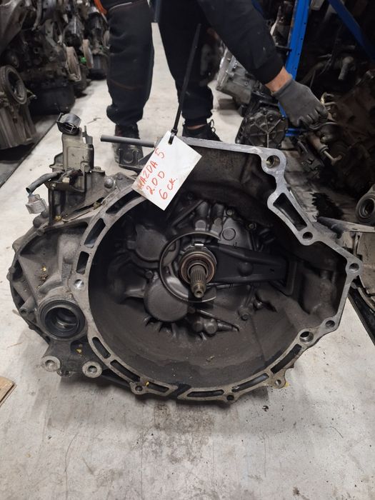 6 степенна ръчна скоростна кутия,Mazda 5 / Мазда 5 2010