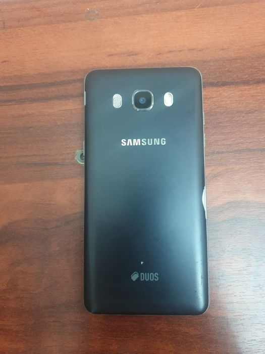 Продам Samsung Galaxy J5