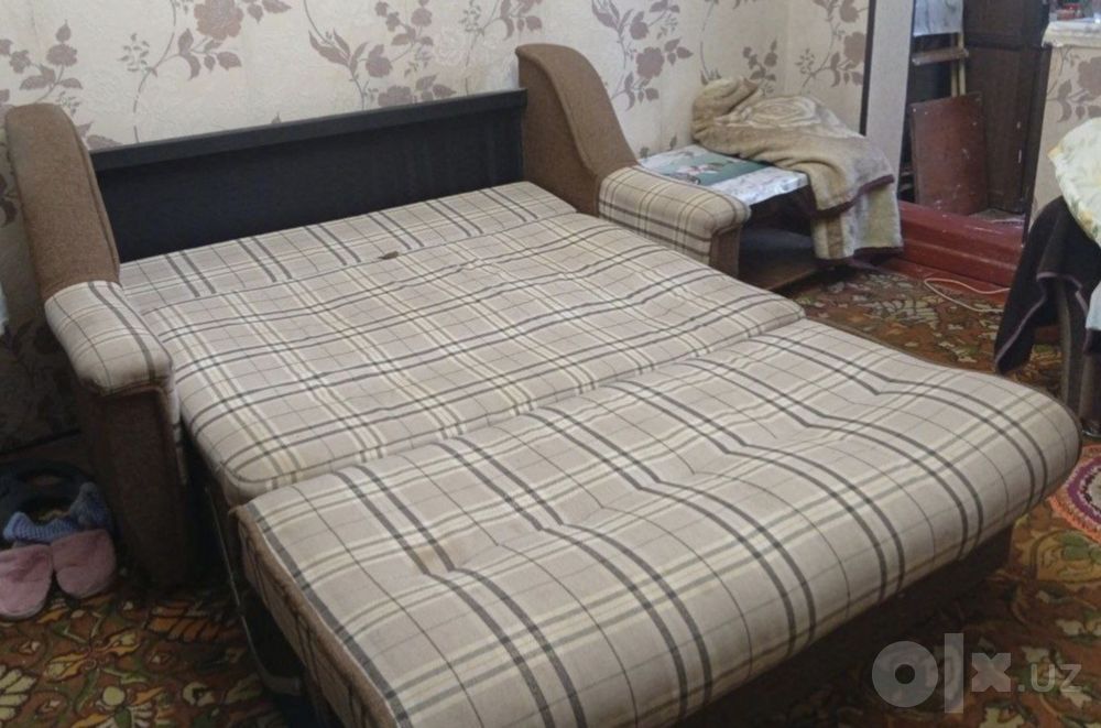 Spalniy + divan sotiladi | Продам Спальный+ диван