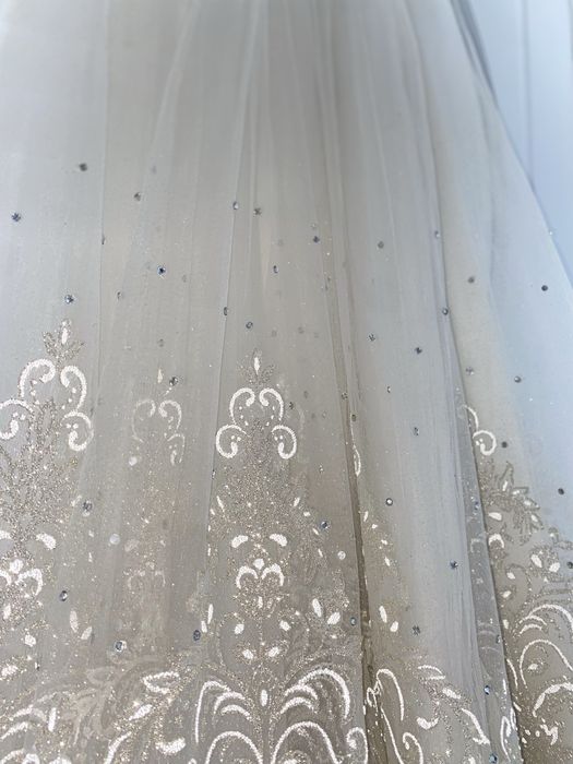 Булченска рокля със воал и обръч