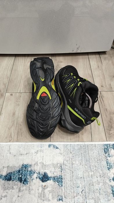 Salomon mărimea 42.5