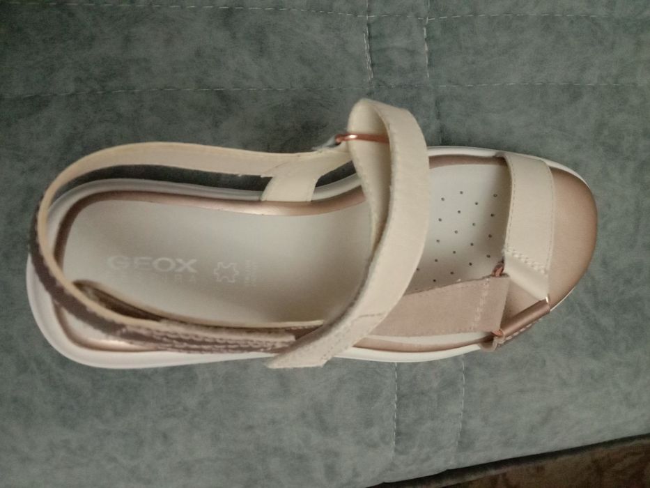 Летние босоножки