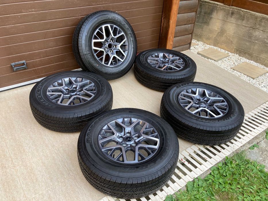 5 x Jante noi Jeep Wrangler R18 + Bridgestone noi 255/70R18 - (5x127)