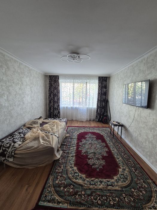 Продам 2 комнатную квартиру
