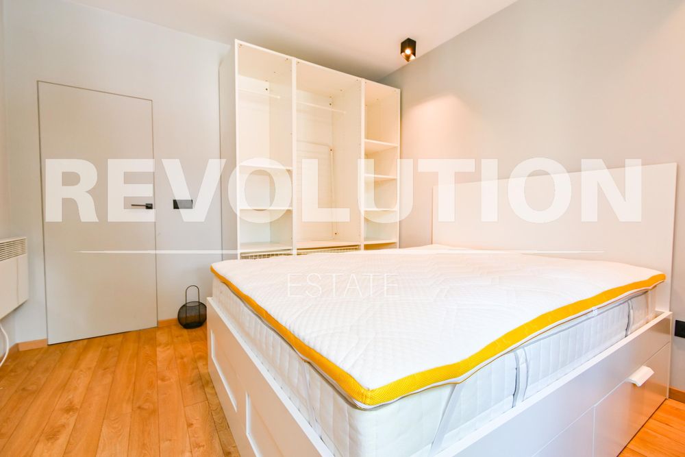 Дава се под наем Двустаен апартамент в София, Център - 52 кв.м за 700 € - Снимка #5