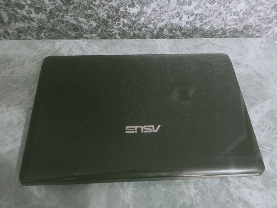 Продаю ноутбук  asus K52J