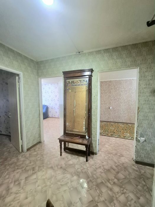 3 ком Строитель 64 м²