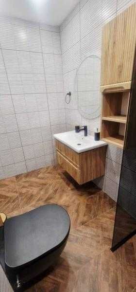 Дава се под наем Двустаен апартамент в Бургас, Център - 65 кв.м за 648.21 € - Снимка #6