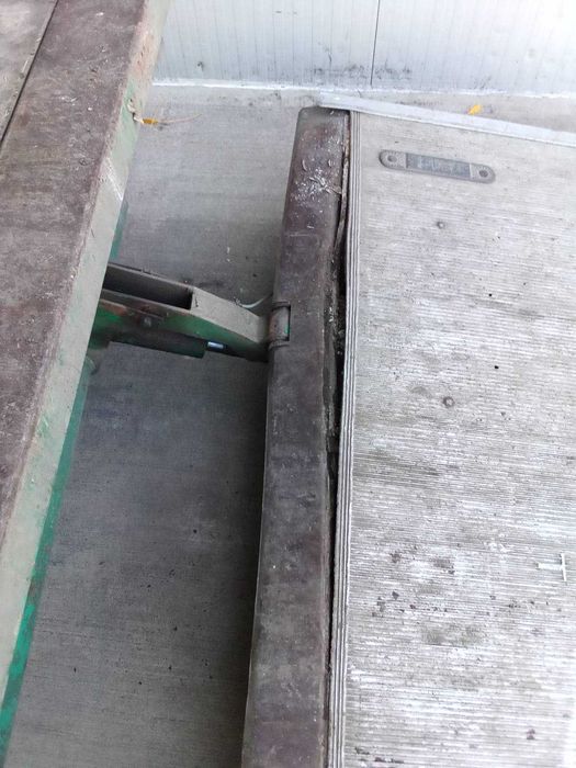 Падащ борд ремонт