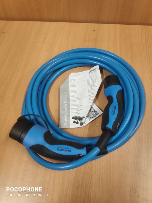 Кабел за зареждане от станция  Tesla model Y , X , 3