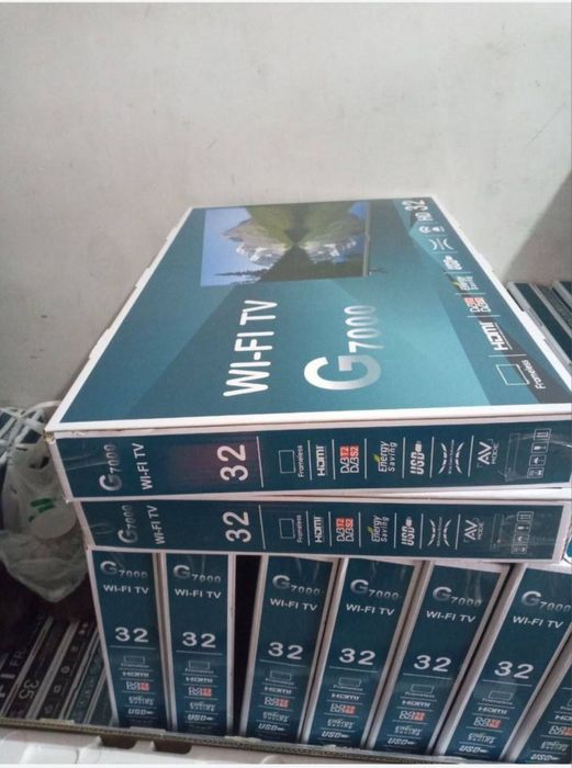 Телевизор -32  Samsung Смарт Тв